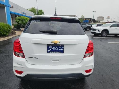2022 Chevrolet Trax LS
