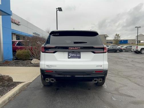 2026 GMC Acadia AT4 AWD