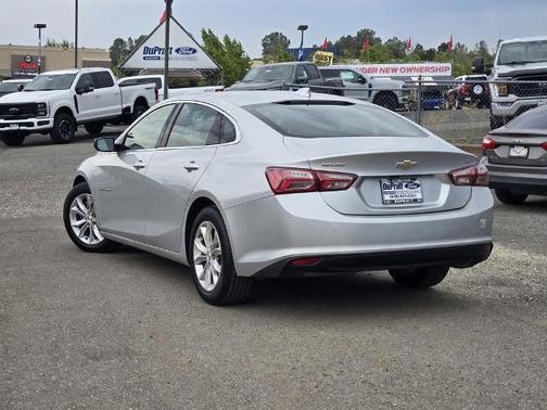 2022 Chevrolet Malibu LT W/1LT