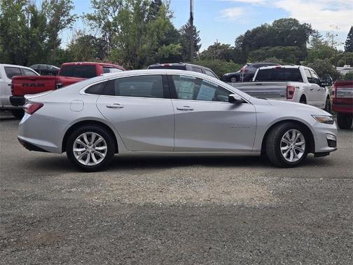 2022 Chevrolet Malibu LT W/1LT