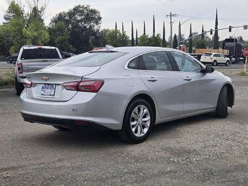 2022 Chevrolet Malibu LT W/1LT