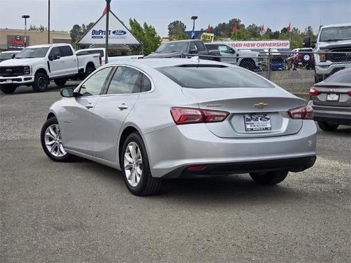 2022 Chevrolet Malibu LT W/1LT