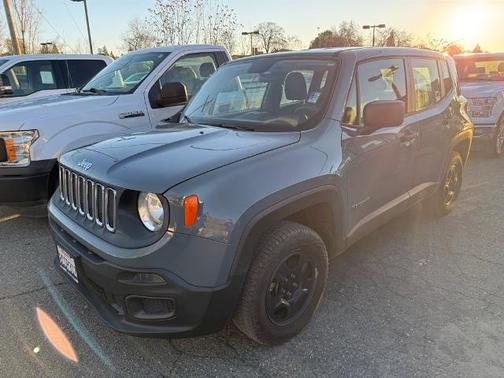 2017 Jeep Renegade SPORT