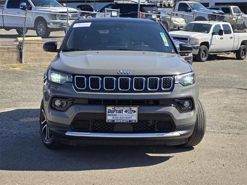2023 Jeep Compass LIMITED