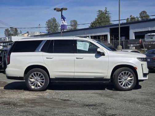 2022 Cadillac Escalade PREMIUM LUXURY