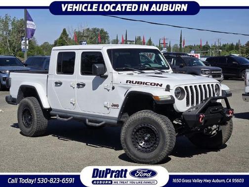 Bright White Clearcoat 2021 Jeep Gladiator RUBICON
