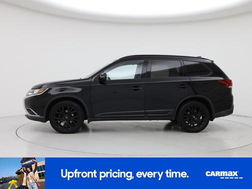 Black 2018 Mitsubishi Outlander LE