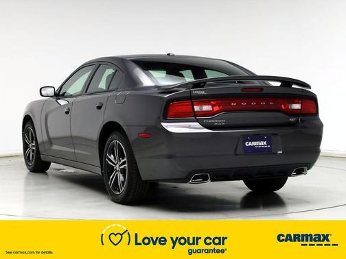 Photo 2 of 24 of 2014 Dodge Charger SXT