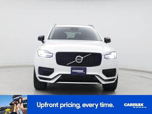 2023 Volvo XC90 Recharge Plug-In Hybrid T8 Plus Dark Theme