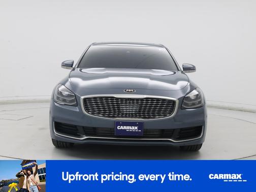 2019 Kia K900 Luxury