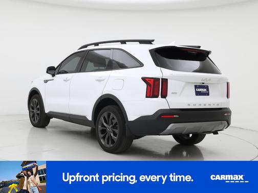 White 2022 Kia Sorento X-Line EX