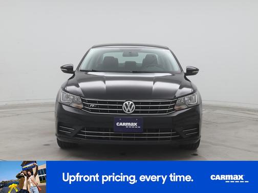 2016 Volkswagen Passat R-Line