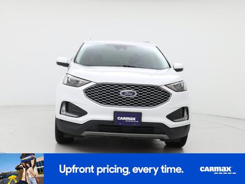 White 2023 Ford Edge SEL