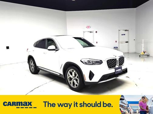 2024 BMW X4 XDrive30i