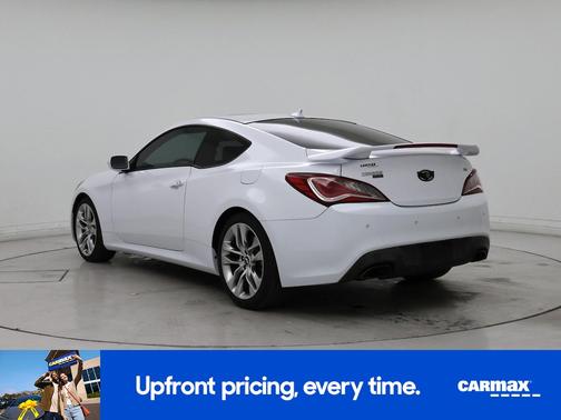 White 2015 Hyundai Genesis Ultimate