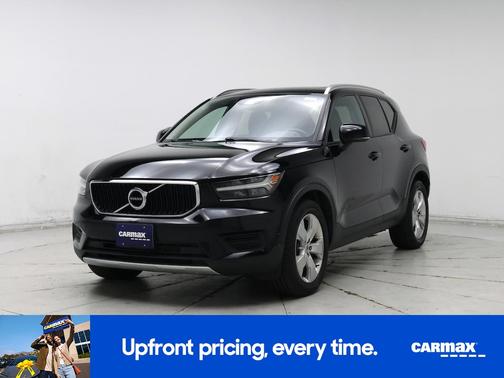 2019 Volvo XC40 T5 Momentum