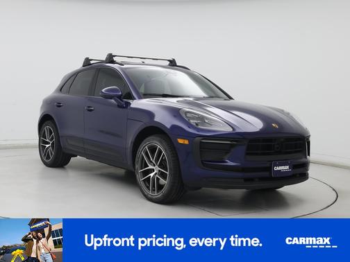 2023 Porsche Macan Base (PDK)