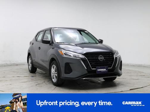 Gray 2024 Nissan Kicks S