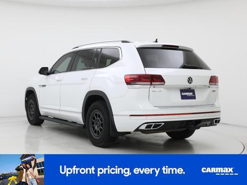White 2022 Volkswagen Atlas SEL Premium R-Line