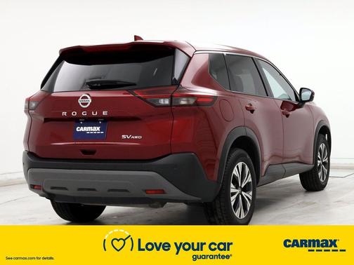 Photo 5 of 19 of 2021 Nissan Rogue SV