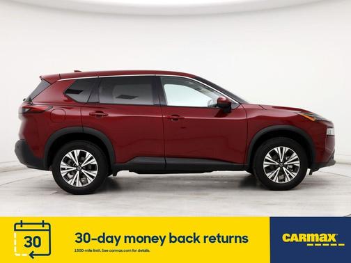 Photo 4 of 19 of 2021 Nissan Rogue SV