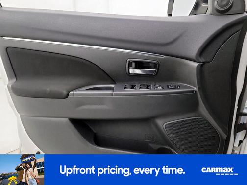 2017 Mitsubishi Outlander Sport ES