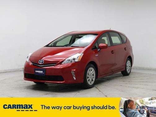 2013 Toyota Prius v Three
