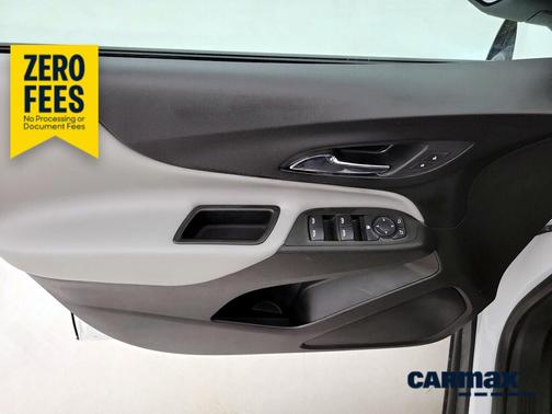 White 2022 Chevrolet Equinox LS