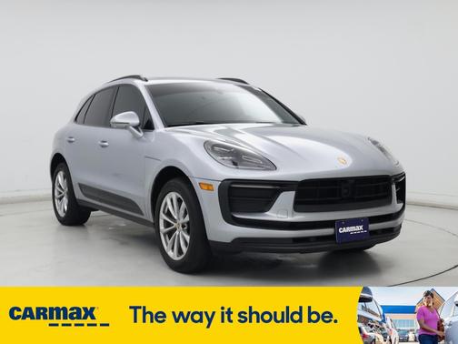 2022 Porsche Macan