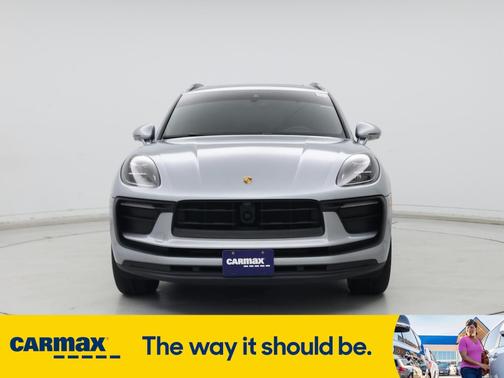 2022 Porsche Macan