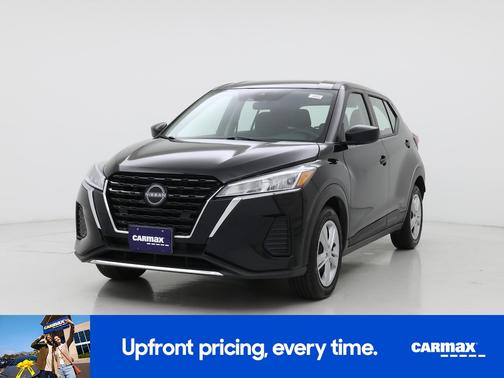 Black 2024 Nissan Kicks S