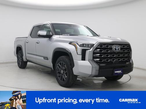 2024 Toyota Tundra Hybrid Platinum