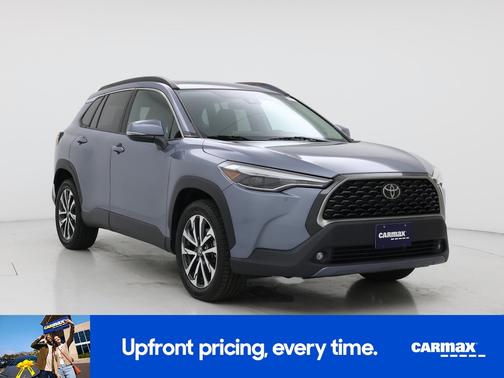 Gray 2022 Toyota Corolla Cross XLE