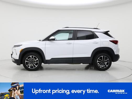 White 2025 Chevrolet Trailblazer LT