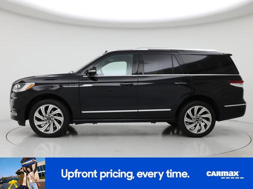 Black 2024 Lincoln Navigator Reserve