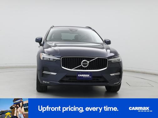 2022 Volvo XC60 B5 Momentum
