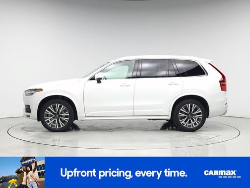 2021 Volvo XC90 T6 Momentum