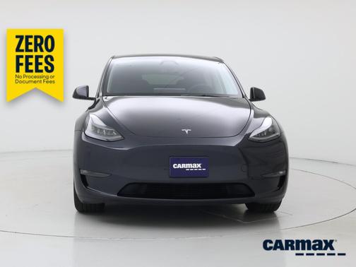Gray 2024 Tesla Model Y Long Range