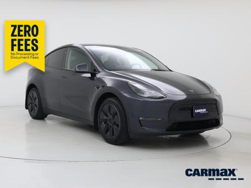 Gray 2024 Tesla Model Y Long Range