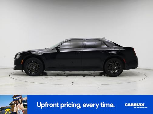 2022 Chrysler 300 Touring L