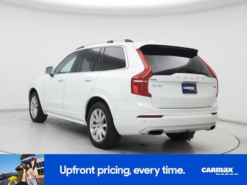 2018 Volvo XC90 T6 Momentum
