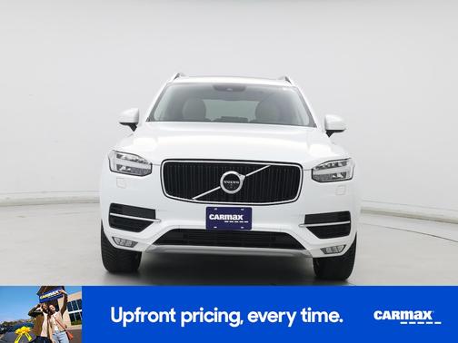 2018 Volvo XC90 T6 Momentum