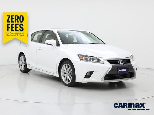 White 2015 Lexus CT 200h