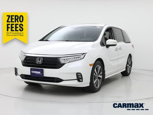 White 2022 Honda Odyssey Touring