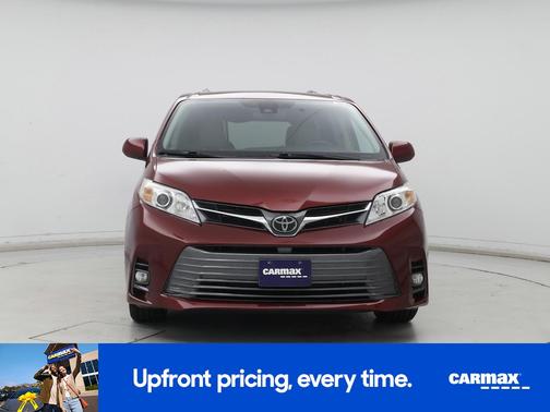 2019 Toyota Sienna XLE