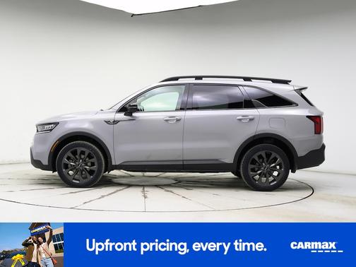 Gray 2022 Kia Sorento X-Line EX