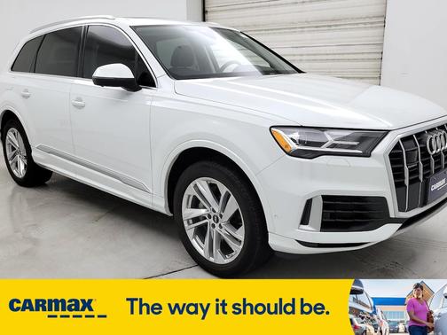 2022 Audi Q7 Premium Plus
