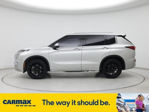 2022 Mitsubishi Outlander SEL