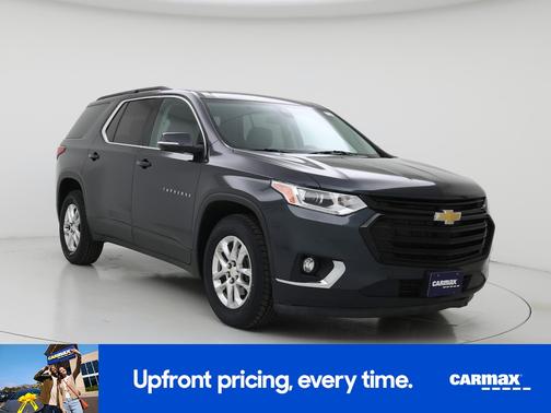 Gray 2020 Chevrolet Traverse LT Cloth