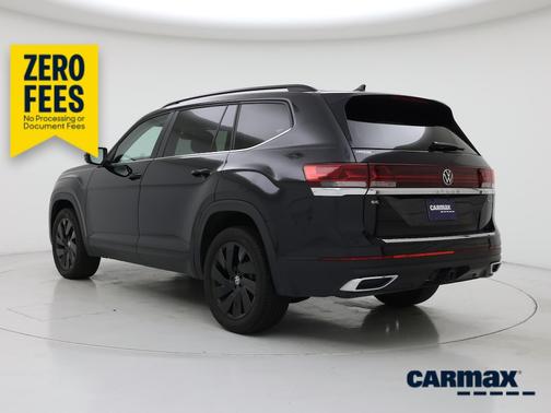 Black 2024 Volkswagen Atlas SE w/Tech